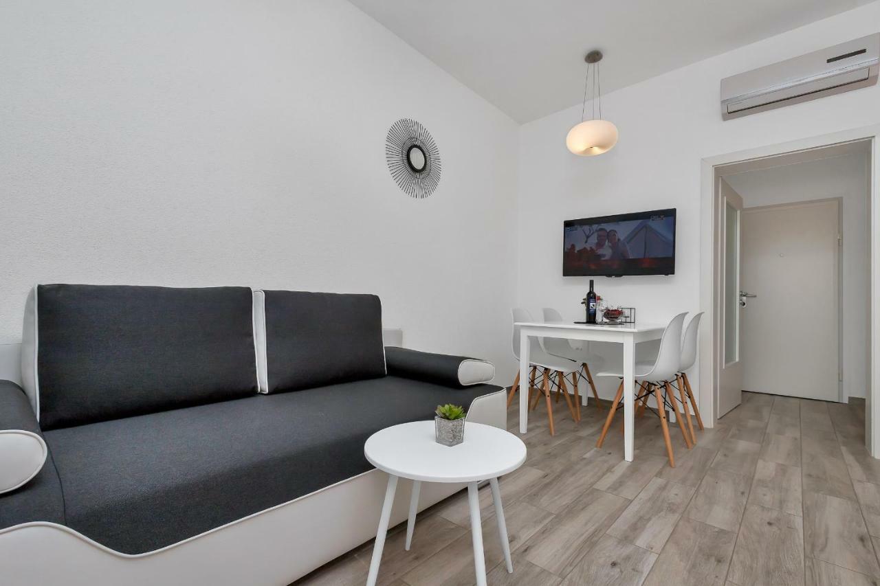 פודגורה Apartment Kate מראה חיצוני תמונה